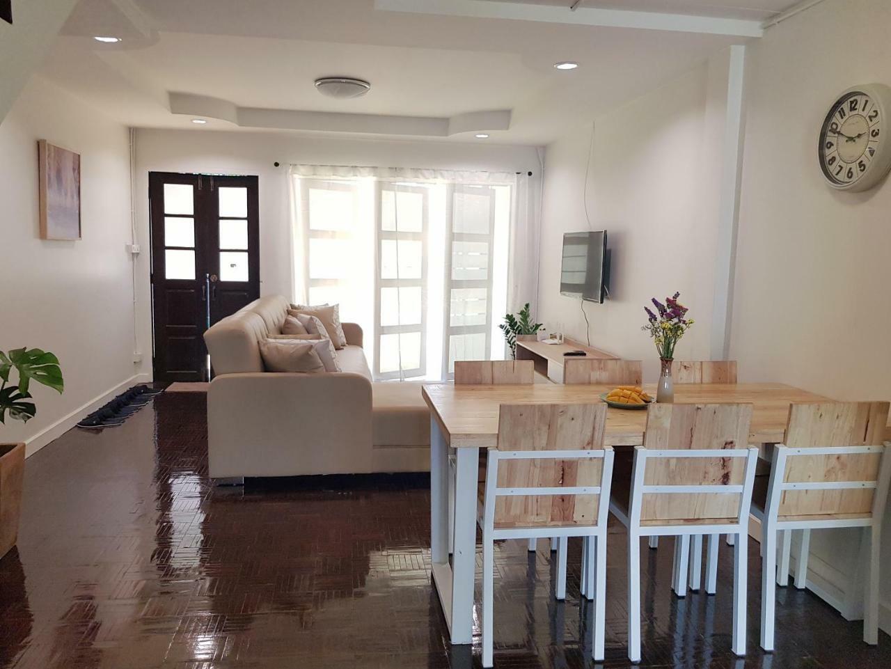 Piyanattha House Villa เชียงใหม่ ภายนอก รูปภาพ